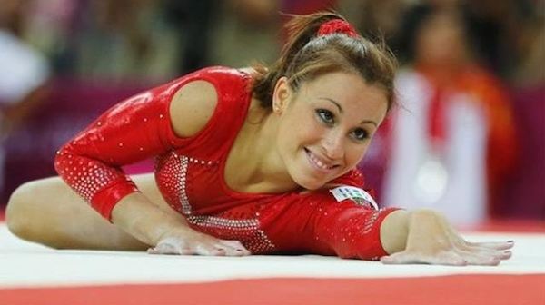 vanessa-ferrari-in-finale-corpo-libero-londra-2012