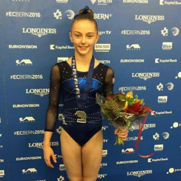Lucy silver medal Euros 2016.jpg.gallery.jpg