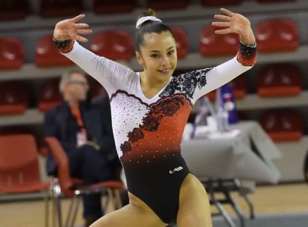 Clarisse-Passeron-Top-12-696x597