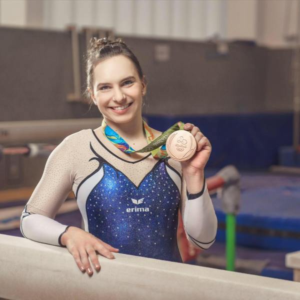 26731561_990040874477013_5466193037608220066_n