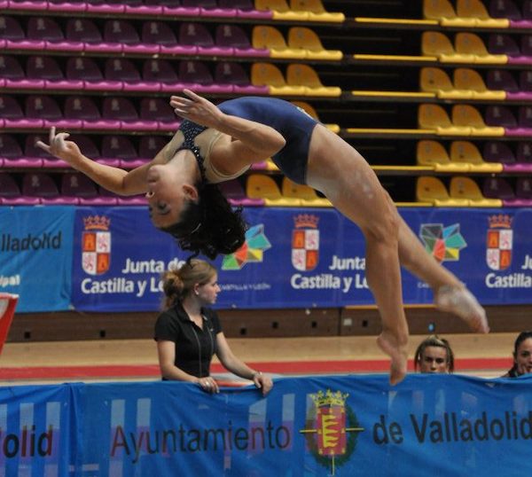 223918_3832845421838_601617488_n