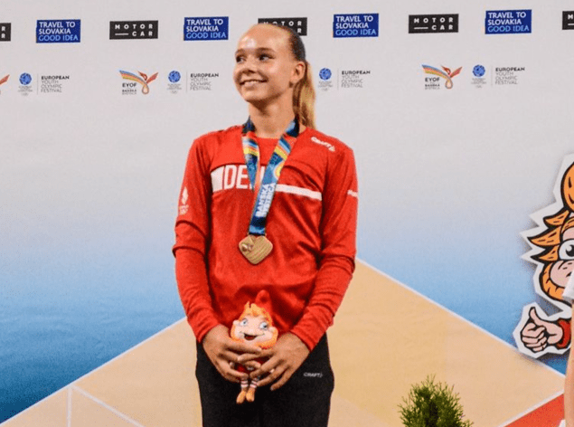 Screen Shot 2022-10-01 at 12.24.42 PM